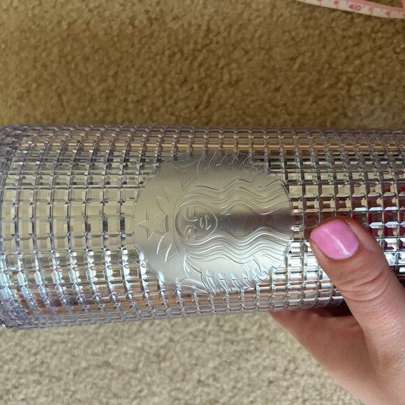 starbucks silver holiday cup - Picture 2 of 5